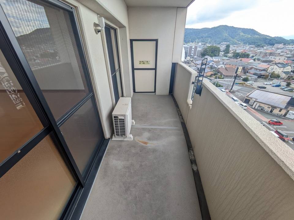 バルコニー　バルコニー