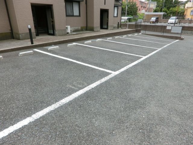 駐車場　敷地内駐車場です