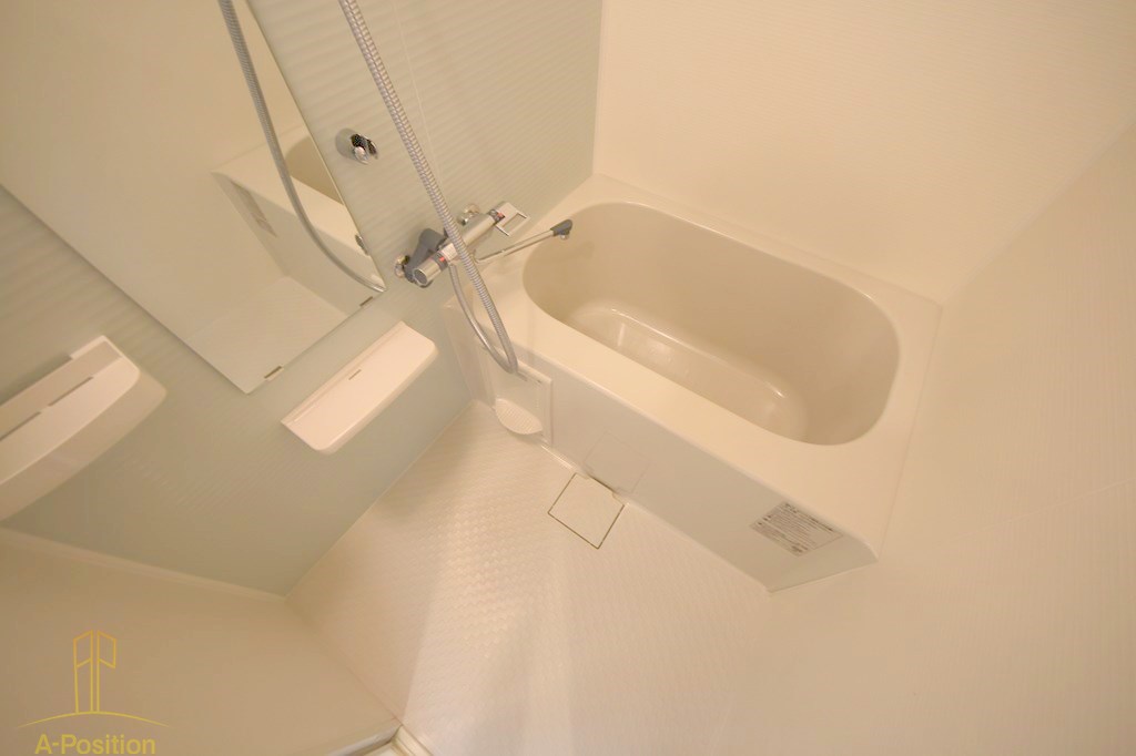 バス・シャワールーム　Alivis福島海老江