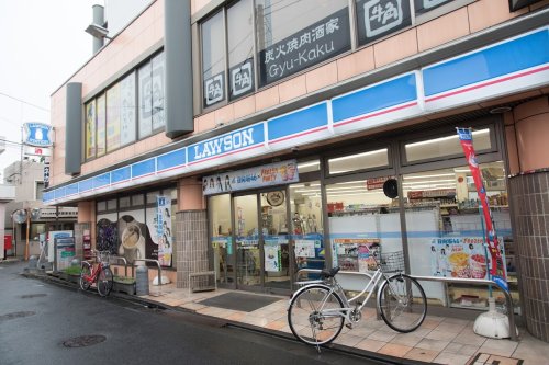 コンビニ　ローソン清瀬秋津駅南口店（コンビニ）まで370m