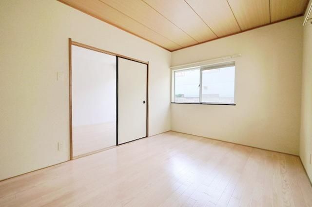 その他部屋・スペース　明るい洋室♪