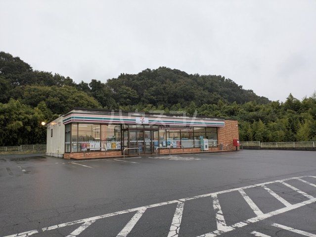 コンビニ　セブン-イレブン 行方麻生店（コンビニ）まで2675m