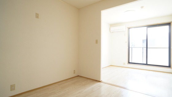 居室・リビング　リビング