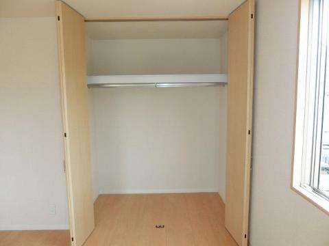 ロイヤルファインヴェール　収納　ＣＬ（開）