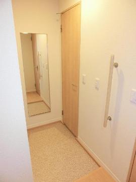 ロイヤルファインヴェール　玄関　玄関