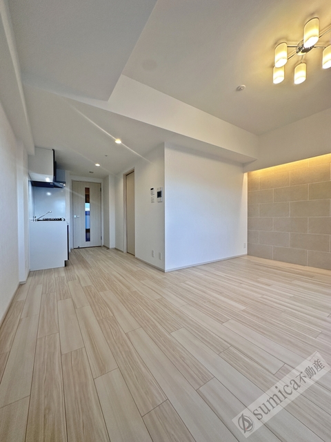 居室・リビング　ホワイトベースで明るい内装♪