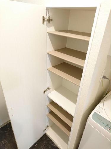 収納　豊富な収納スペース