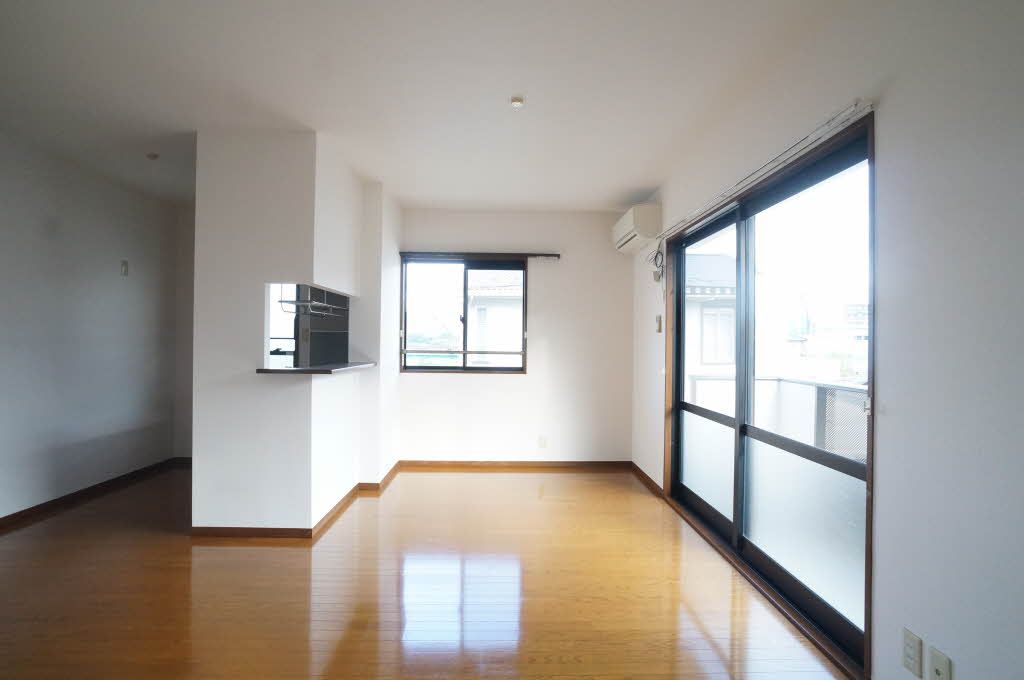 居室・リビング　リビング