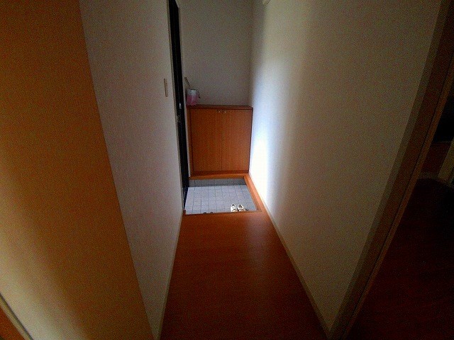 エクセレント西明石の玄関写真