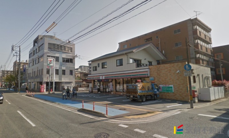 コンビニ　セブンイレブン福岡藤崎１丁目店（コンビニ）まで400m