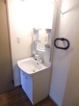 サンシティⅡ　洗面設備　洗面化粧台