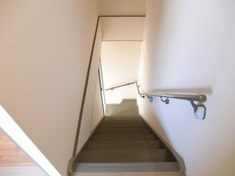 サンシティⅡ　その他設備　階段