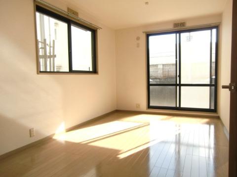 サンシティⅡ　居室・リビング　ＤＫ