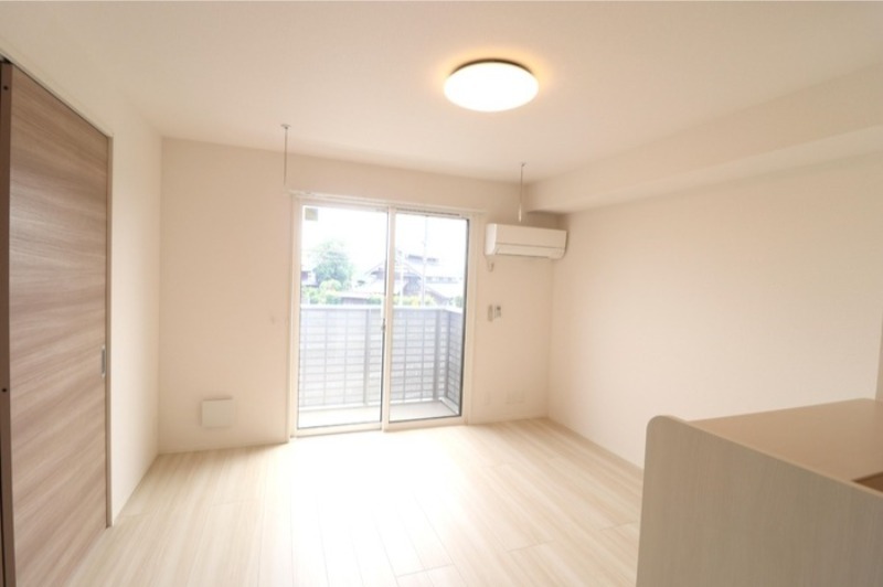 居室・リビング　図面と現状に相違がある場合には現状を優先