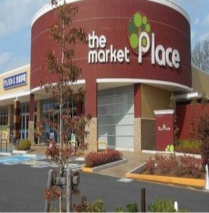 スーパー　ベルク（スーパー）まで700m