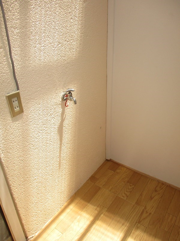 その他設備　洗濯機置き場