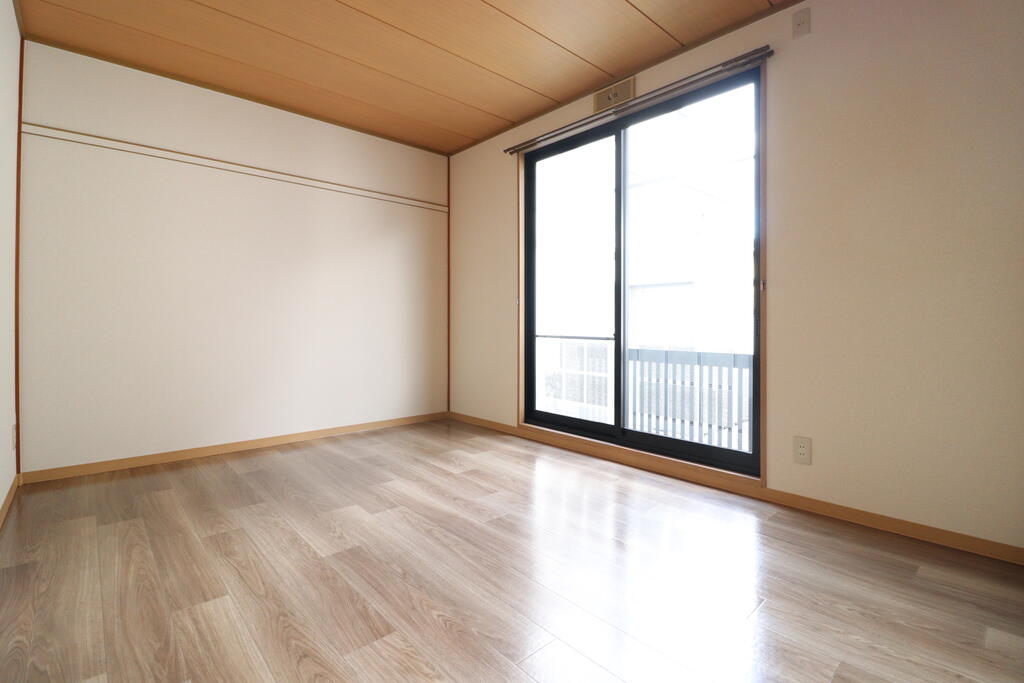 その他部屋・スペース　6帖の洋室です♪