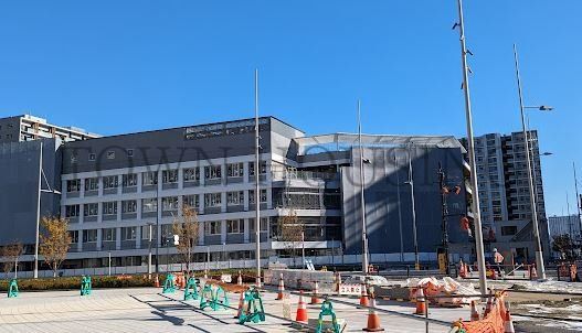 小学校　晴海西小学校（小学校）まで300m