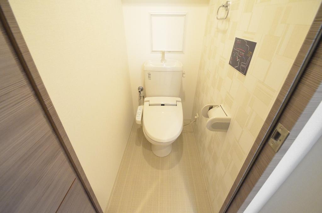 トイレ　シャワー付トイレ