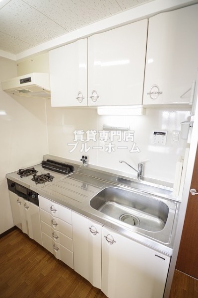 キッチン　2口コンロのシステムキッチン！