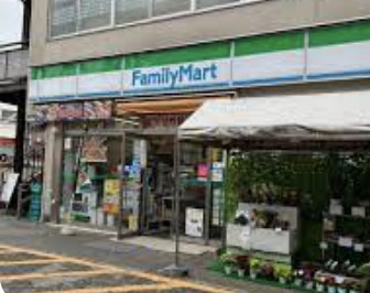 コンビニ　ファミリーマート　桜上水駅南口店（コンビニ）まで187m