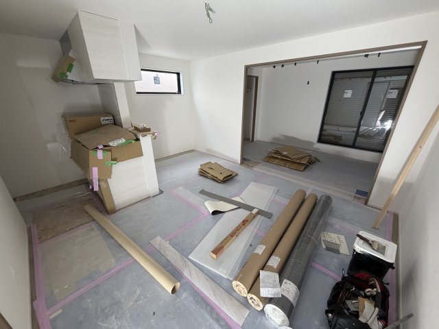 居室・リビング　建設中