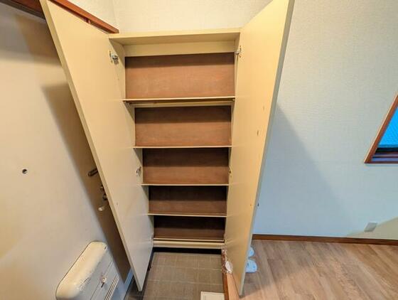 玄関　シューズボックス