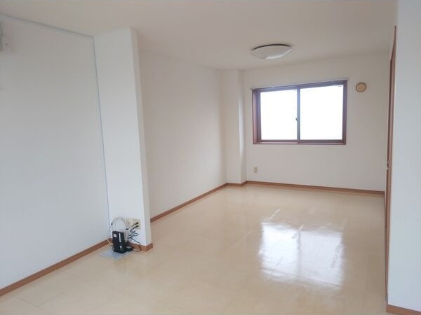 その他部屋・スペース　清潔感のある洋室です♪