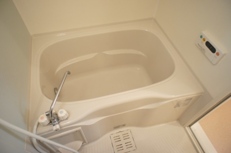 バス・シャワールーム　図面と現状に相違がある場合には現状を優先