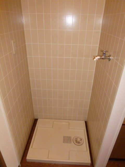 その他設備　～防水パン付きの洗濯機置場～