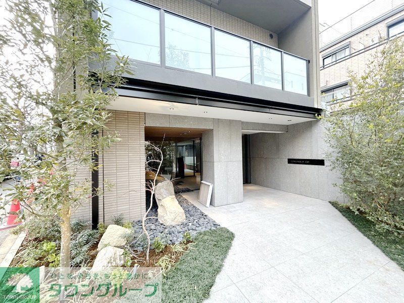 エントランス　部屋探しは株式会社　タウンハウジング　までお気軽にお問合せ…