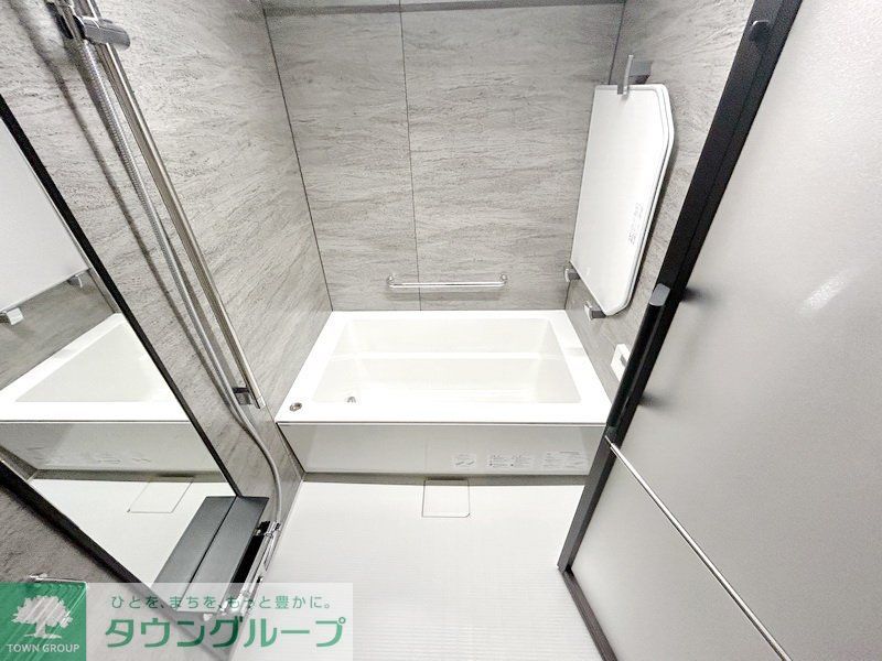 バス・シャワールーム　お部屋探しは株式会社　タウンハウジング　までお気軽にお問合…