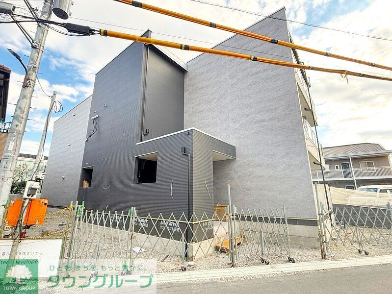 建物外観　建築中