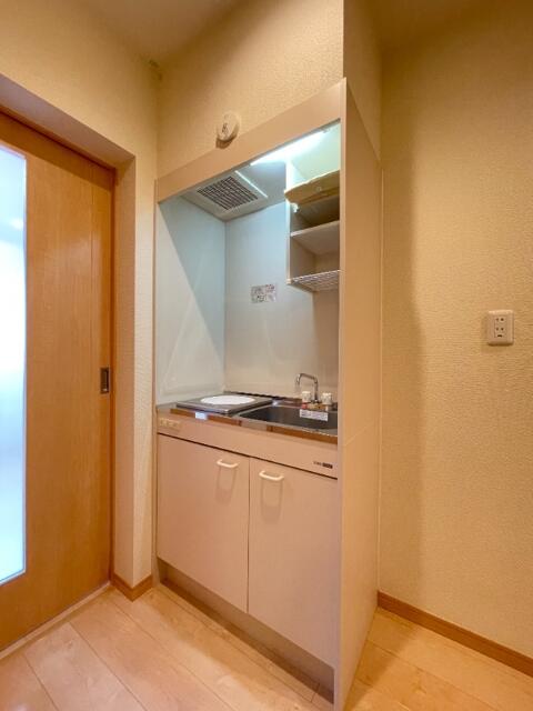 キッチン　他号室　同施工参考写真