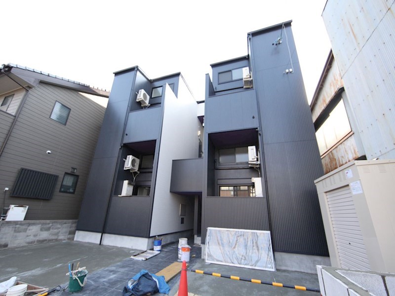 建物外観　外観　デザイナーズ　光インターネット無料