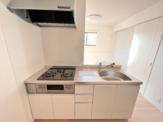 キッチン　※別部屋の写真です