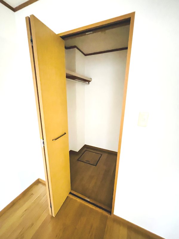 収納　ウォークインクローゼットでたっぷり収納