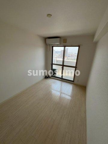 居室・リビング　ゆったり過ごせる居間です