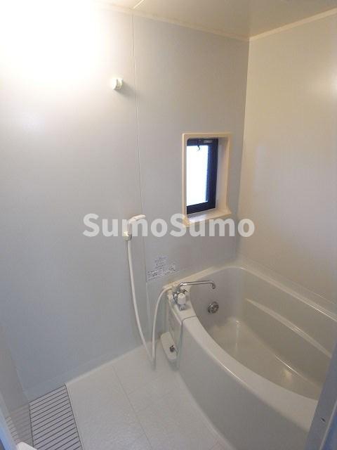 バス・シャワールーム　ゆったり過ごせるお風呂です