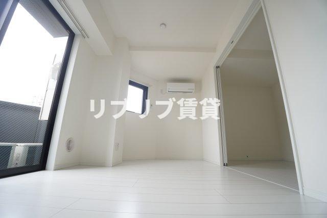 CONNECT PARK HILLS 千葉中央の居間写真