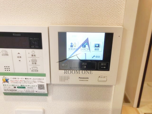 セキュリティ　モニター付きインターホンです。