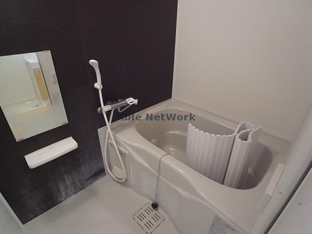 バス・シャワールーム　＊同物件別部屋参照写真