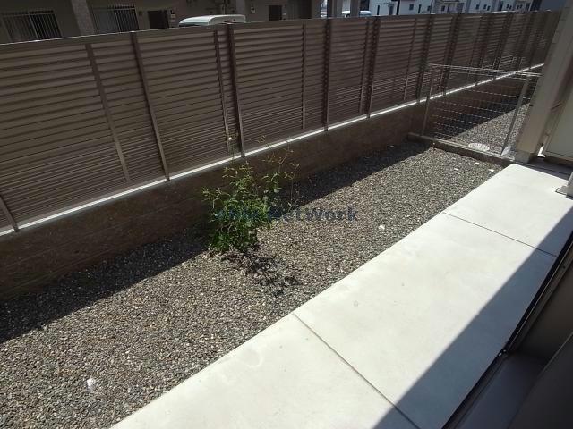 バルコニー　＊同物件別部屋参照写真