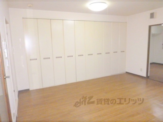 居室・リビング　居室