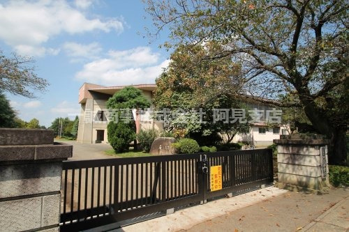 中学校　阿見中学校（中学校）まで400m