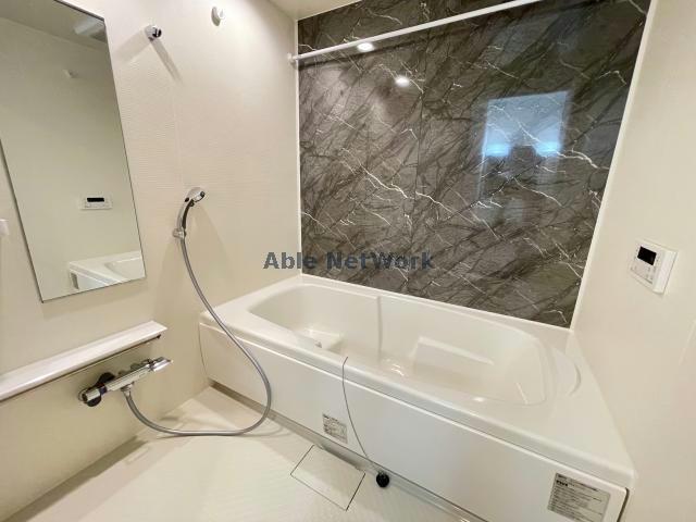 バス・シャワールーム　バス