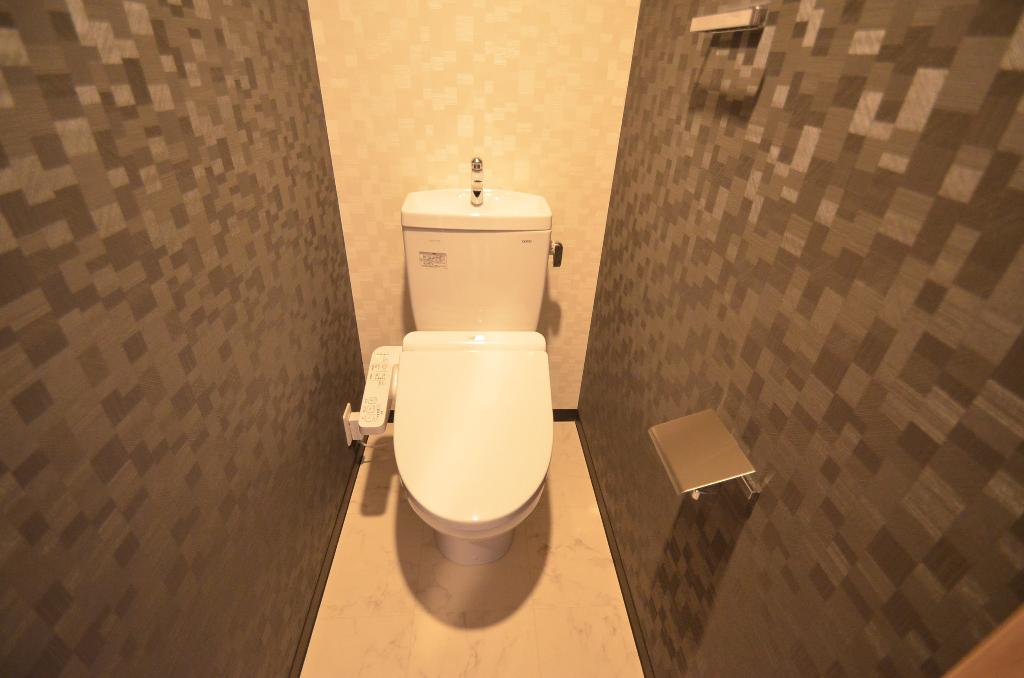 トイレ　シャワー付トイレ