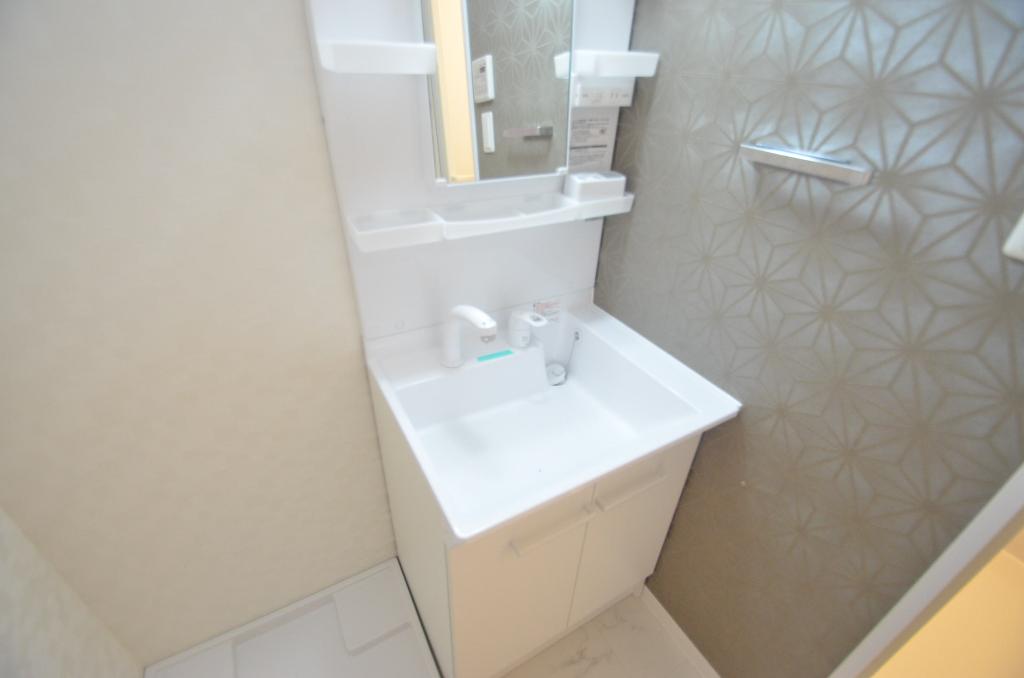 洗面設備　洗髪洗面化粧台