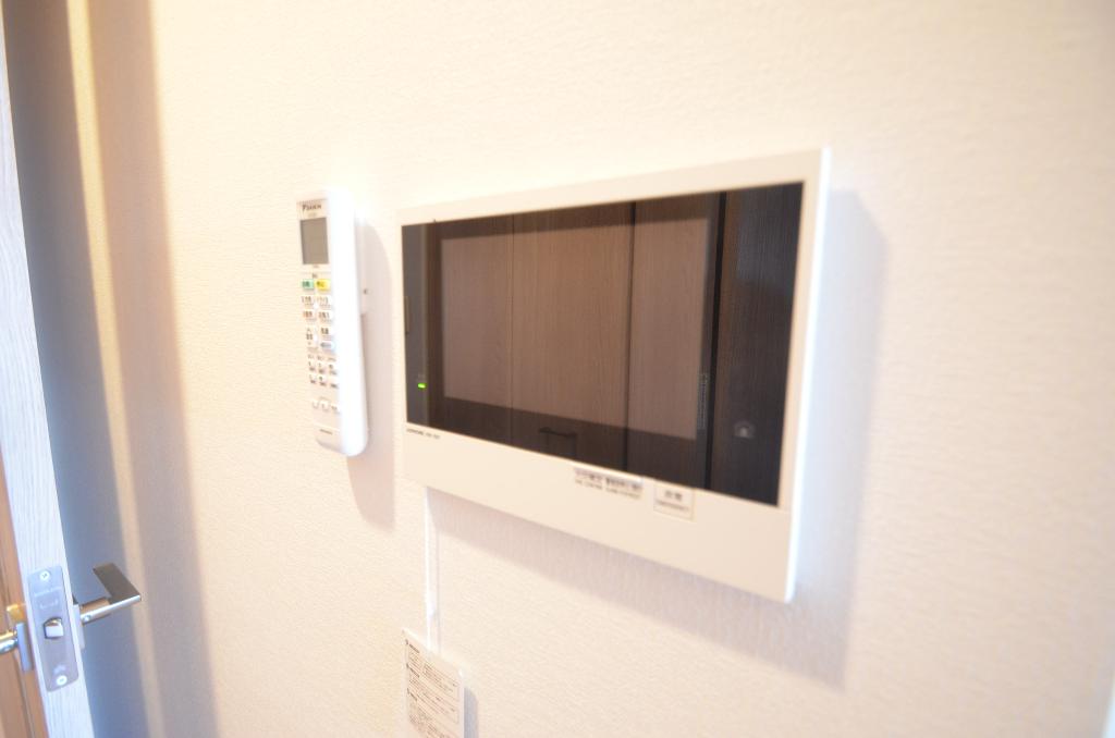 セキュリティ　カメラ付インターホン