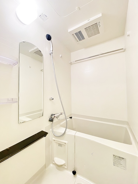 バス・シャワールーム　浴室乾燥・暖房・２４時間換気
